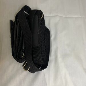 #7113 Over Door Hanging Cap Keeper Closet Cap Racks Hats 4 STRAPS